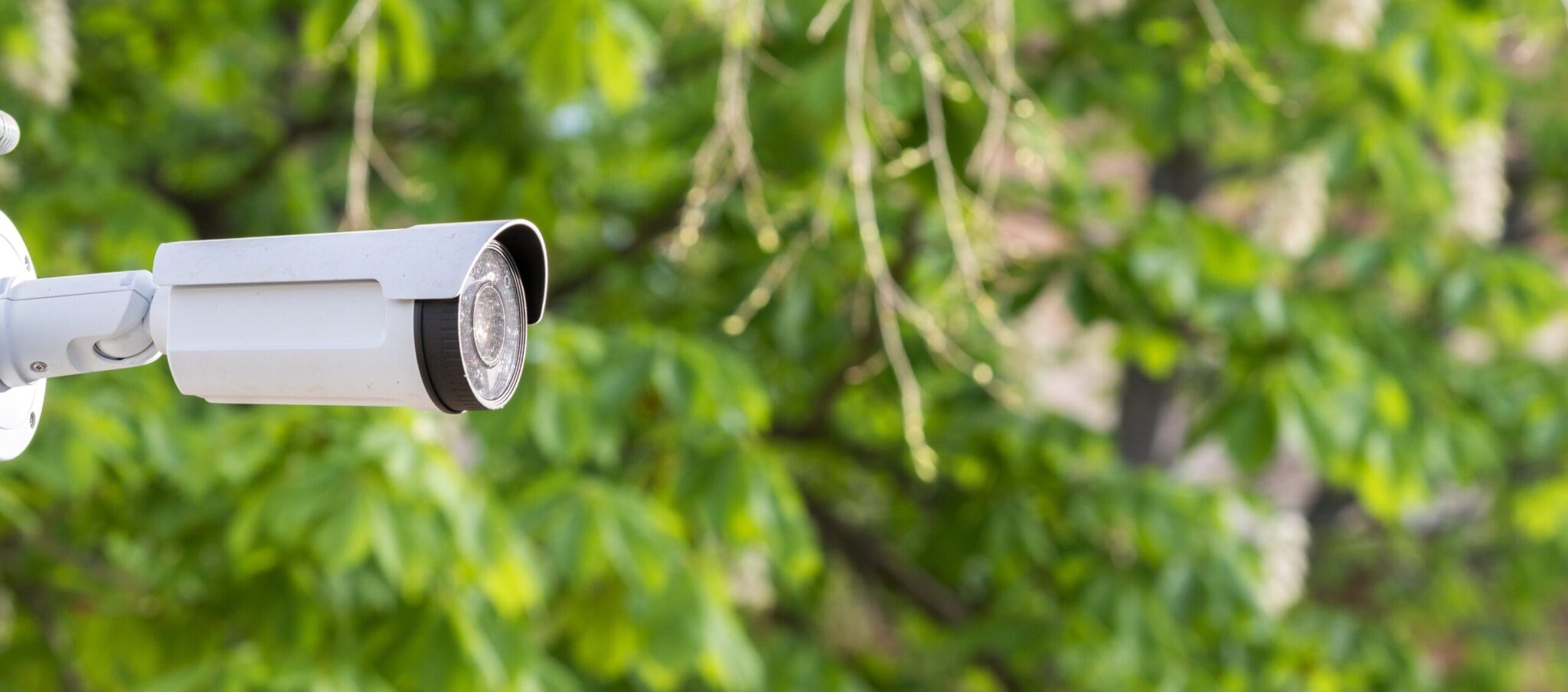 security camera with housing 2024 09 22 23 10 49 utc scaled e1749026116198